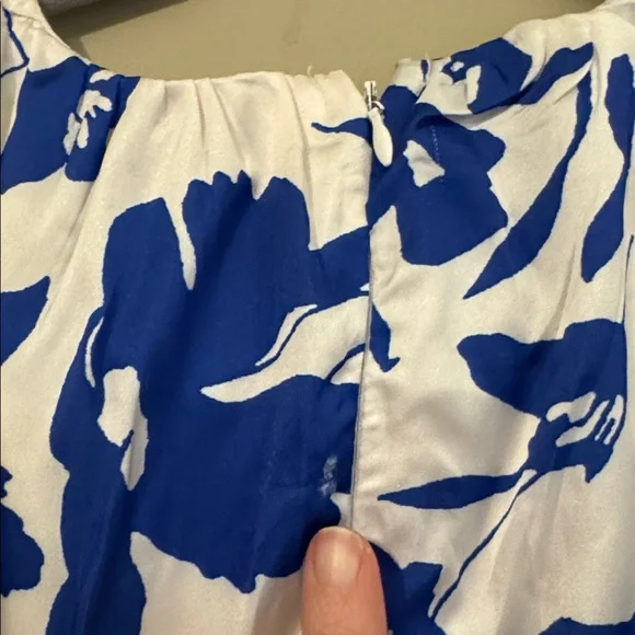 Petal & Pup Aminah Puff Sleeve Maxi Dress, Blue Floral, Size M (10) - Picture 12 of 12